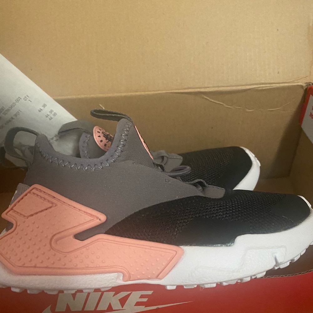 Brand new nike huarache